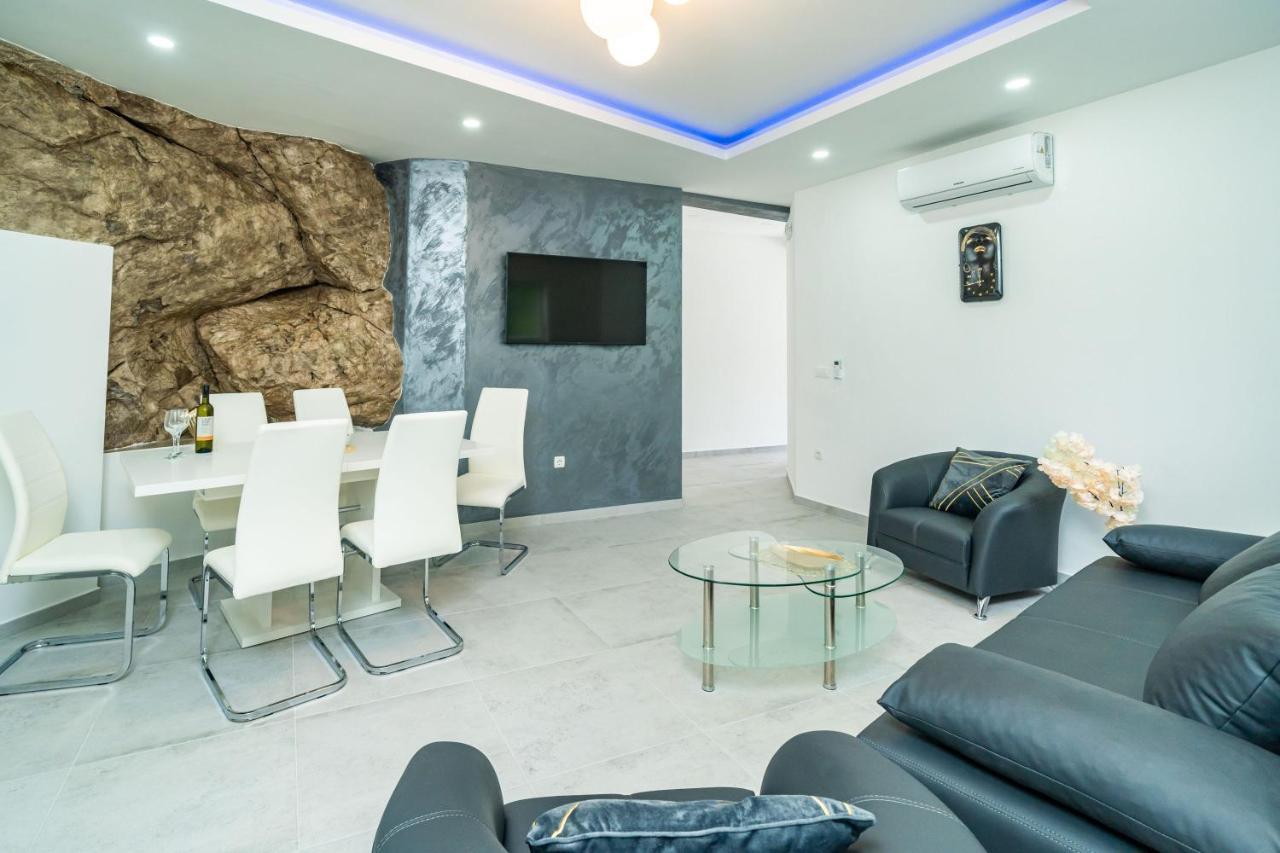 Hidden Gem Apartment Molunat Ngoại thất bức ảnh